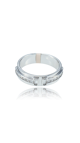 Picture of Iso9001 Qualified Platinum Plated Small Fashion Rings