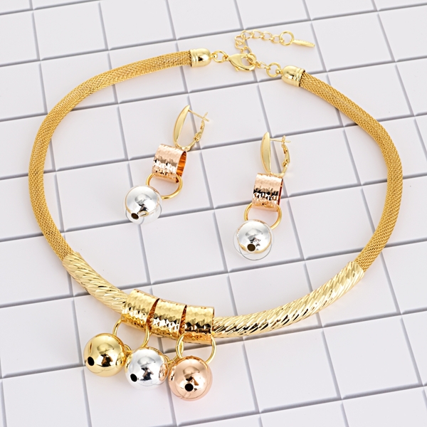 Picture of Sparkling Casual Multi-tone Plated Necklace and Earring Set