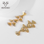 Picture of Zinc Alloy Gold Plated Dangle Earrings with Unbeatable Quality