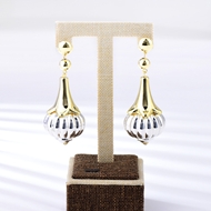 Picture of Low Price Zinc Alloy Dubai Dangle Earrings from Reliable Manufacturer