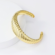 Picture of Top Big Dubai Fashion Bangle Online