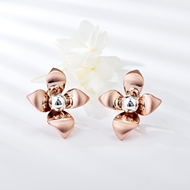 Picture of Dubai Gold Plated Stud Earrings with Speedy Delivery