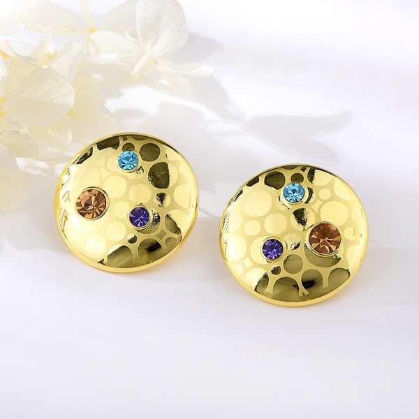 Picture of Dubai Medium Stud Earrings with Beautiful Craftmanship