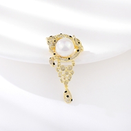 Picture of Delicate Gold Plated Brooche Best Price