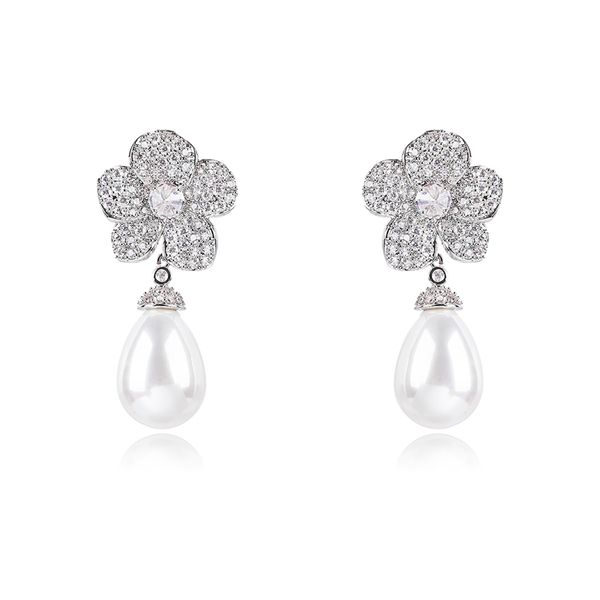 Picture of New Season White Cubic Zirconia Dangle Earrings with SGS/ISO Certification