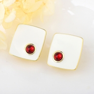 Picture of Buy Gold Plated Zinc Alloy Stud Earrings with Wow Elements