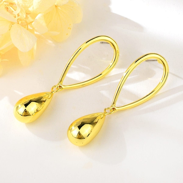 Picture of Stunning Fashion Geometric Dangle Earrings for Female